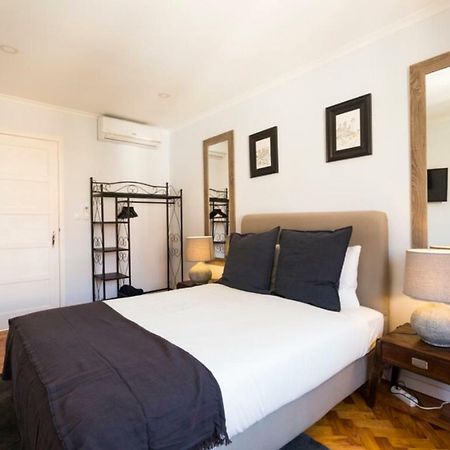Ola Lisbon - Lapa I Apartment Bagian luar foto